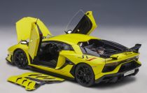 AUTOart  Lamborghini Lamborghini Aventador SVJ - GIALLO TENERIFE - Yellow