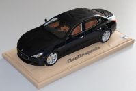 Maserati Quattroporte - BLUE METALLIC - [in stock]