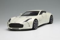 Aston Martin ONE-77 - BIANCO VENATO MET - RED - [sold out]