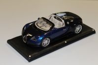 Bugatti Veyron 16.4 Grand Sport - BLACK BLUE / BLUE - [sold out]