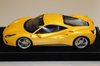 MR Collection 2014 Ferrari Ferrari 488 GTB - GIALLO TRISTRATO - Yellow Tristrato