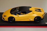 MR Collection 2016 Lamborghini Lamborghini Huracan Soft Top - GIALLO HORUS MATT - Yellow Matt