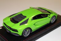 MR Collection 2017 Lamborghini Lamborghini Aventador S - VERDE MANTIS - Verde Mantis