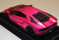 MR Collection  Lamborghini Lamborghini Aventador S - PINK FLASH / BLACK - Pink Flash