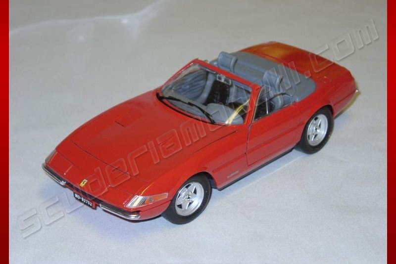 Techno Giodi Ferrari 365 GTS/4 Daytona Spider 71 - RED