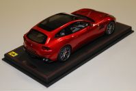 BBR Models  Ferrari Ferrari GTC4 Lusso Panoramic - ROSSO FUOCCO - Red Metallic