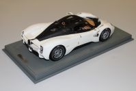 BBR Models  Pagani #    Pagani Utopia - PEARL WHITE - Pearl White