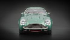CMC Exclusive 1961 Aston Martin Aston Martin DB4 GT Zagato - GREEN - Green Metallic