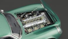 CMC Exclusive 1961 Aston Martin Aston Martin DB4 GT Zagato - GREEN - Green Metallic