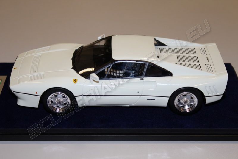Looksmart 1984 Ferrari .Ferrari 288 GTO - AVUS WHITE - White Avus