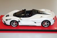 MR Collection 2016 Ferrari Ferrari LaFerrari Aperta - BIANCO ITALIA - White