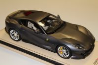 MR Collection 2017 Ferrari Ferrari 812 Superfast - GRIGIO CALDO OPACO - Grey Matt Metallic