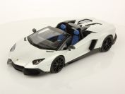 Lamborghini Aventador LP720-4 Roadster - CANOPUS WHITE - [sold out]