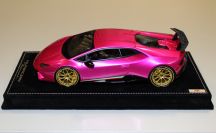 MR Collection  Lamborghini Lamborghini Huracan Performante - PINK FLASH / GOLD #3 Pink Flash