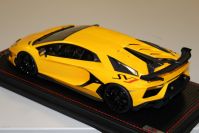 MR Collection  Lamborghini Lamborghini Aventador SVJ - GIALLO ORION - Yellow Metallic