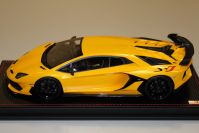 MR Collection  Lamborghini Lamborghini Aventador SVJ - GIALLO ORION - Yellow Metallic
