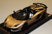 MR Collection  Lamborghini Lamborghini Aventador SVJ Roadster - ORO ZENAS - Gold