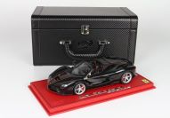 Ferrari LaFerrari - BLACK METALLIC - SUITCASE [sold out]