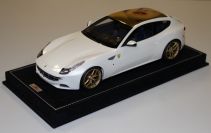 Ferrari FF - ITALIA WHITE / GOLD - [sold out]